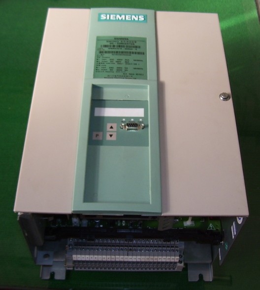 中文字幕乱码亚洲无线三区